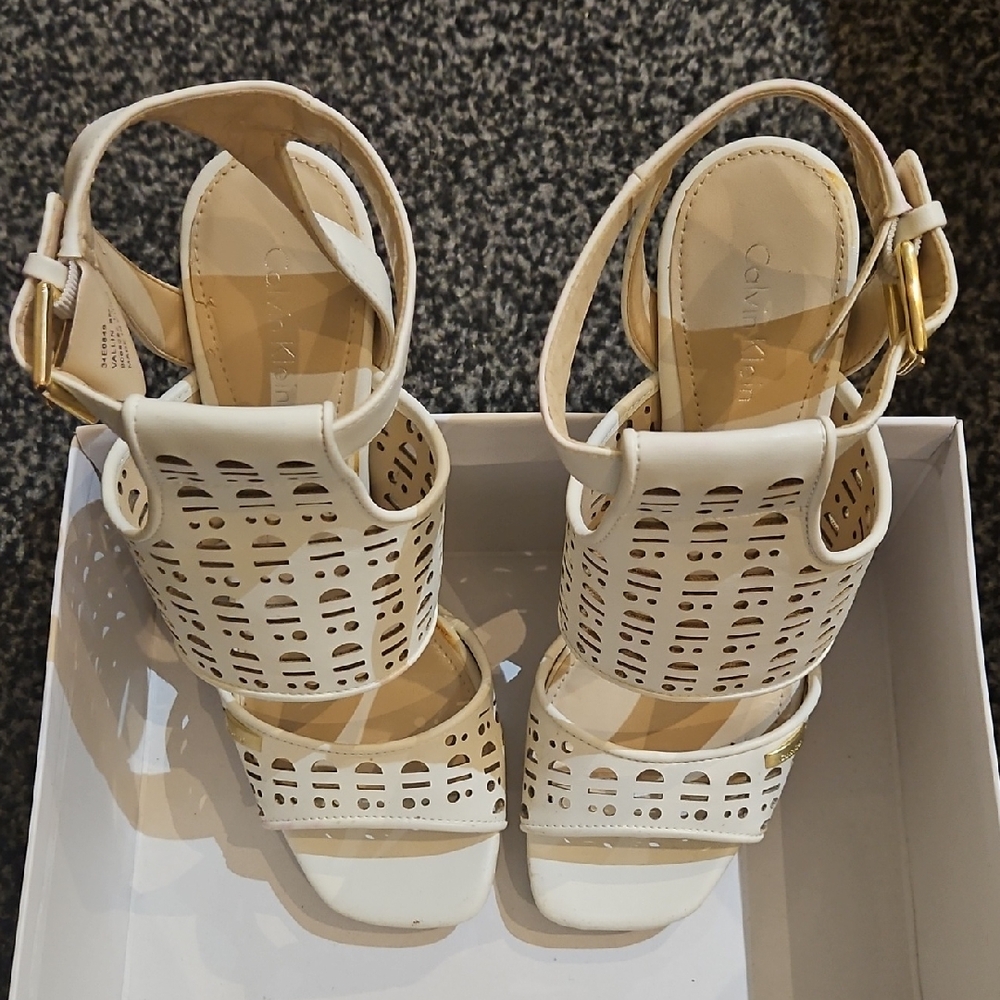 Calvin Klein Women's Cream Sandals with Gold Buckle